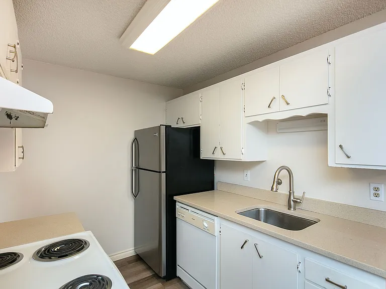 Osprey Apartments in Seattle, WA — Photo 16