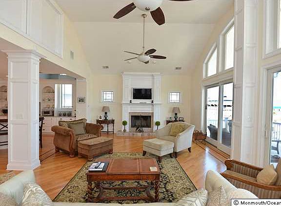 4th image of 1524 Ocean Avenue