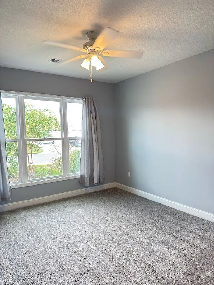 142 Ryan Nicholas Drive — Photo 3