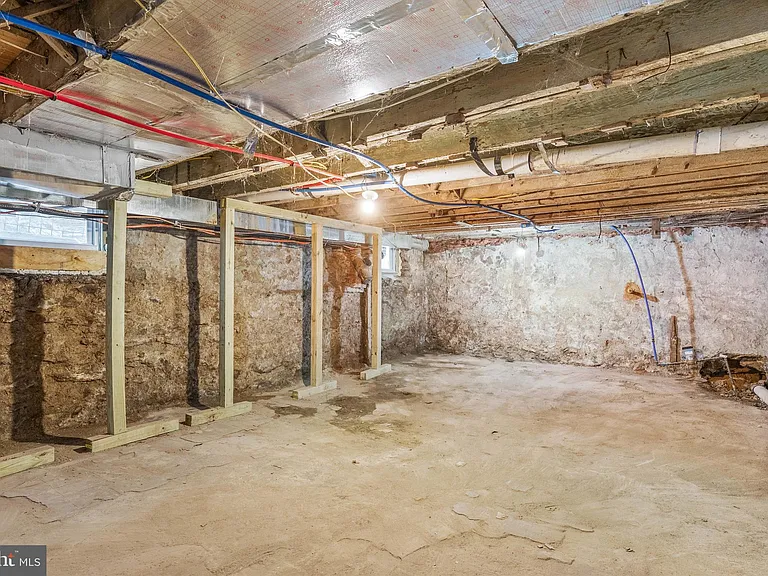 5431 Stewart St — Photo 33