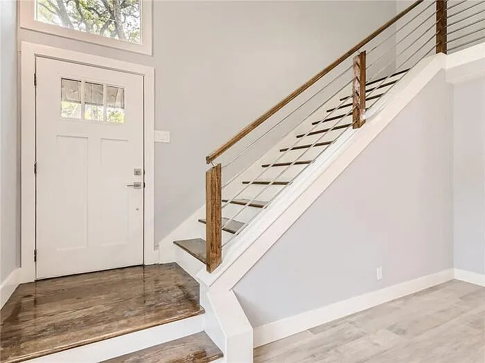 2 bed, 2.0 bath, $2,345 — Photo 2