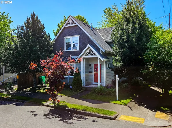 104 NE San Rafael St, Portland, OR 97212