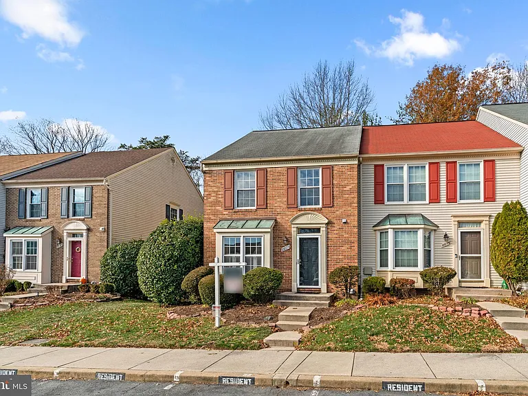 8871 Manahan Dr — Photo 29