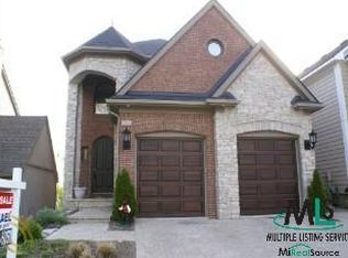 1322 E Lake Rd, Novi, MI 48377