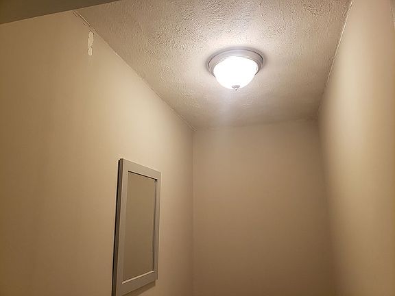 4th image of 1872 Palm Dr
