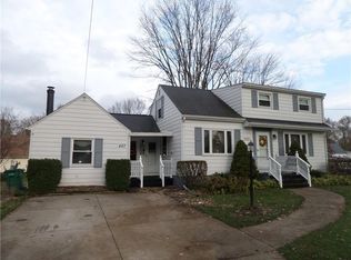 427 Boyer Rd, Erie, PA 16511