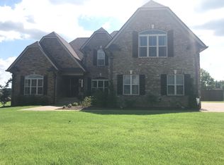 2730 Cherrydale Dr, Lebanon, TN 37087