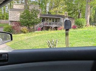 3284 Timber Bluff Dr NE, Marietta, GA 30062