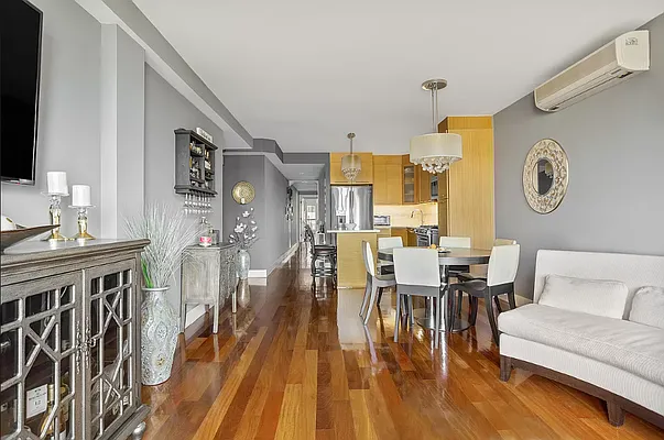 Sold by Compass | media 1