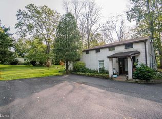 1820 Perkiomenville Rd, Perkiomenville, PA 18074