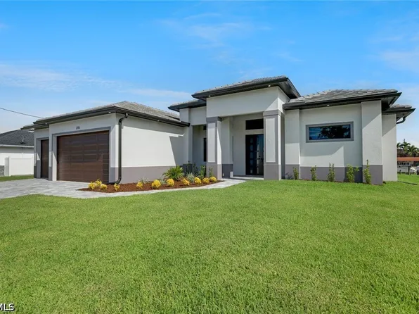 215 SW 37th Lane Cpe, Coral, FL 33914