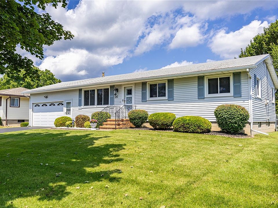 1st image of 26 Valencia Dr