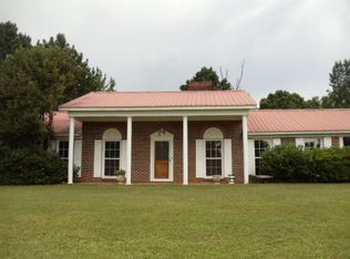 134 Deepwoods Dr, Valley Grande, AL 36701