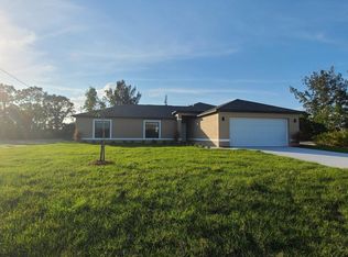 14 NW 13th Pl, Cape Coral, FL 33993