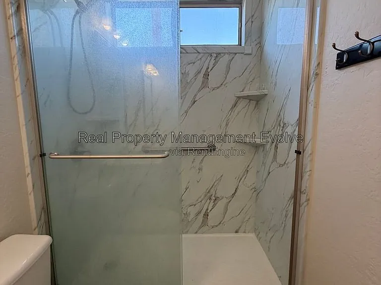 1234 W Remington Dr — Photo 37