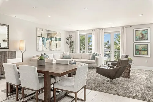 2280 Newport Blvd #203 Photo 1