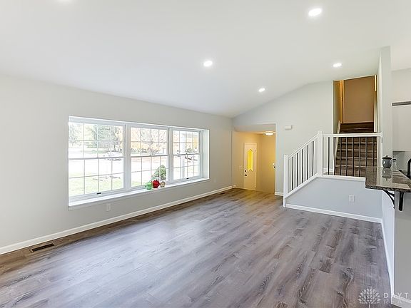3rd image of 1515 Edenwood Dr