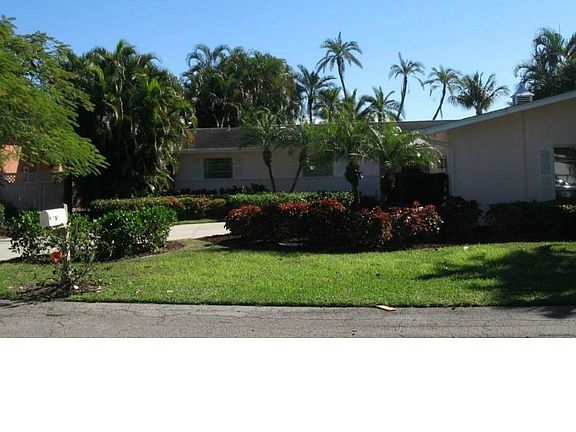 3rd image of 608 Sunnyside Ct