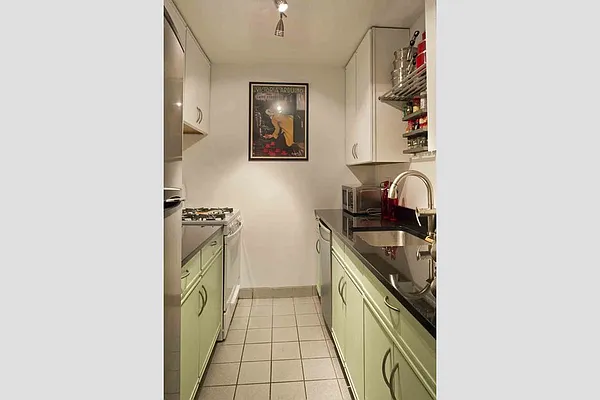 Sold by Stribling | media 6
