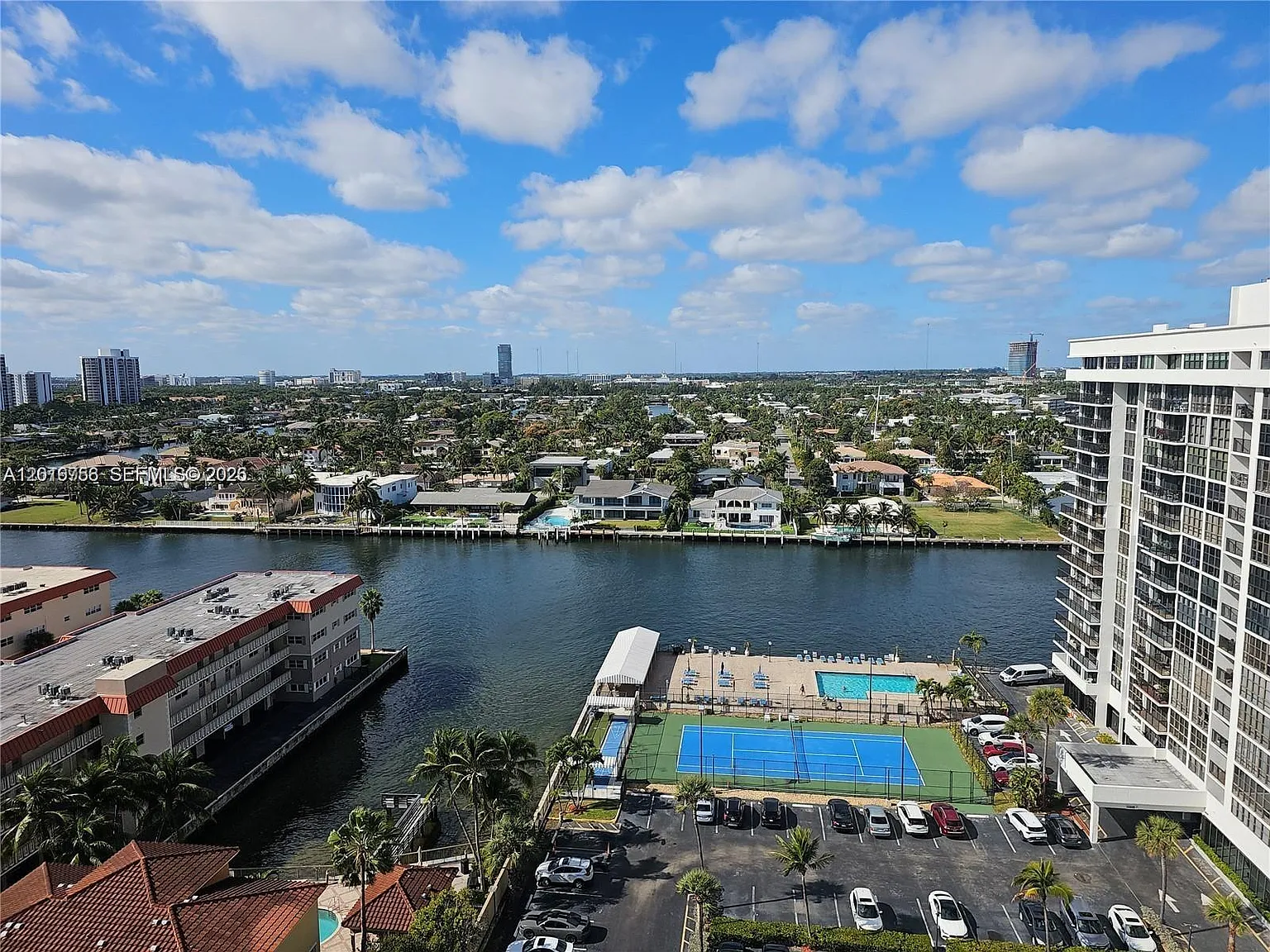 Condos for rent in Hallandale, FL — Photo 3