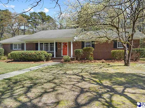 2nd image of 516 Townsend Dr