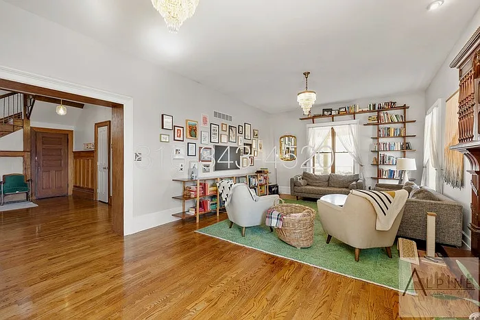 2924 Harrison St — Photo 23