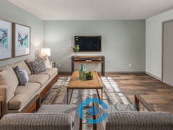5th image of 4571 Marlborough Dr APT 7