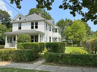 71 Phillips St, Greenfield, MA 01301