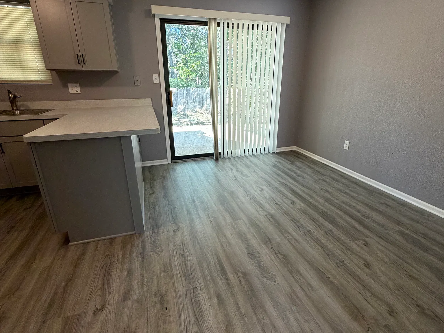 2 bed, 1.5 bath, 1320 sqft, $1,700 — Photo 3