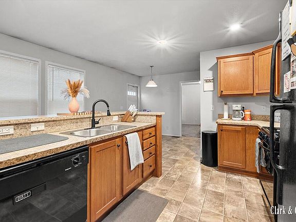 3rd image of 4316 Sussex Pl