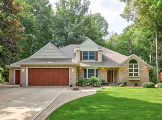 685 Maple Crest Dr, Frankenmuth, MI 48734