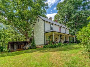 6051 Ferrum Mountain Rd, Callaway, VA 24067