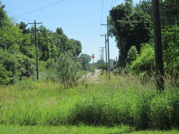 Johnson Rd #36-1/2, Paw Paw, MI 49079