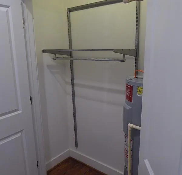 1447 Girard St NW #2 — Photo 17