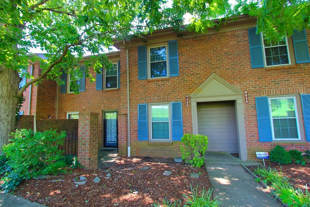 442 Stewarts Ferry Pike — Photo 1