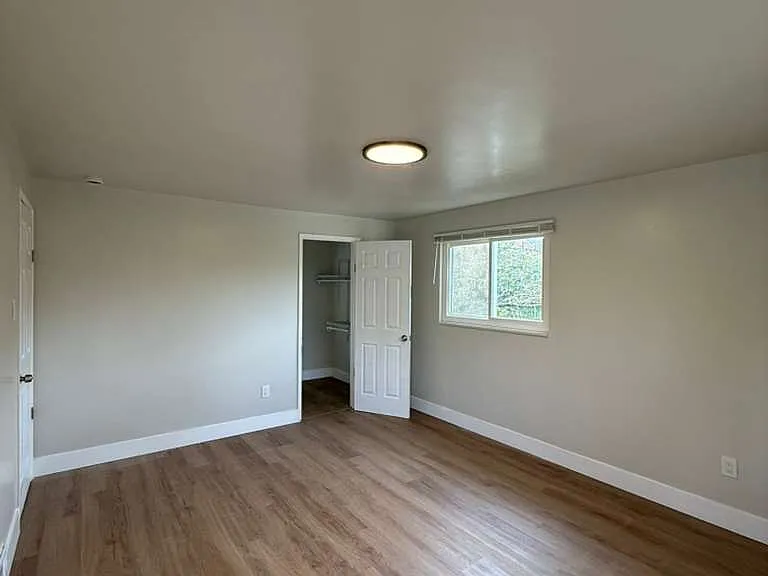 338 Caryl Dr — Photo 18