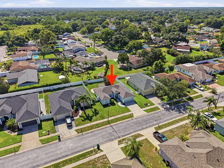 1730 Canoe Dr — Photo 32