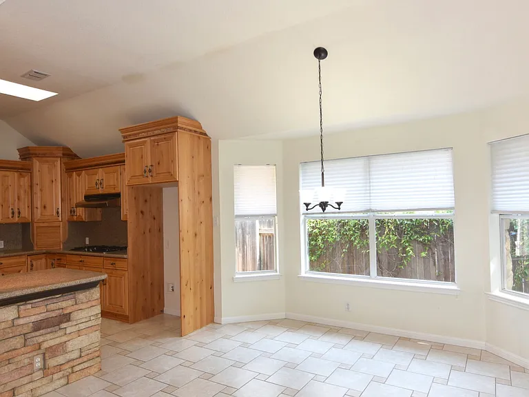 15001 Calaveras Dr — Photo 15