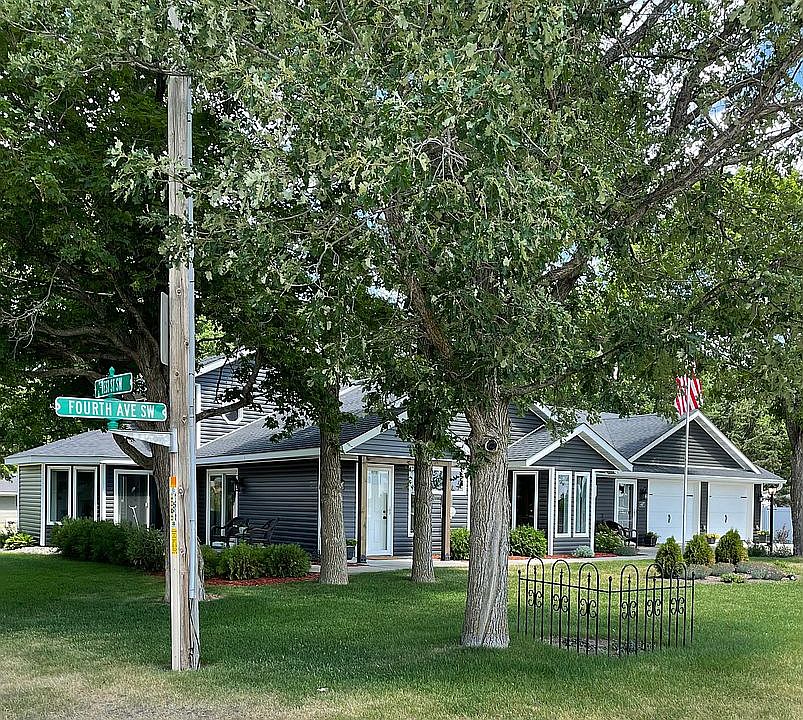 447 4th Ave SW Clearbrook