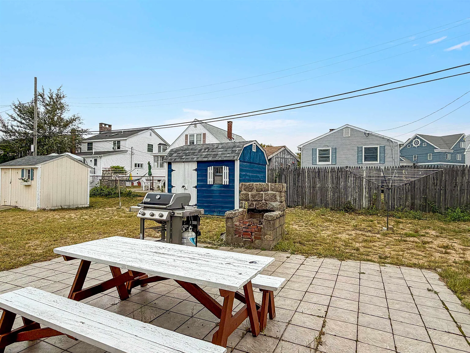 3 bed, 1.0 bath, 936 sqft, $2,500 — Photo 3