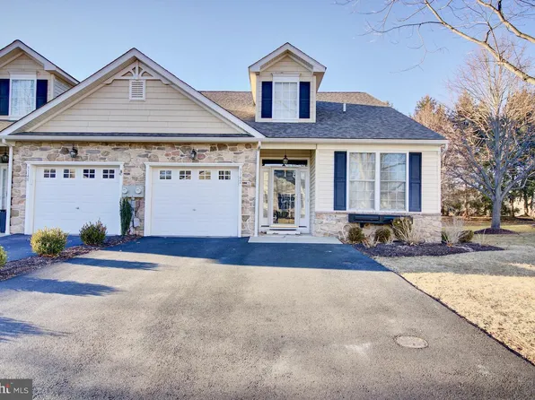 3142 Arbour Green Ct, Hatfield, PA 19440