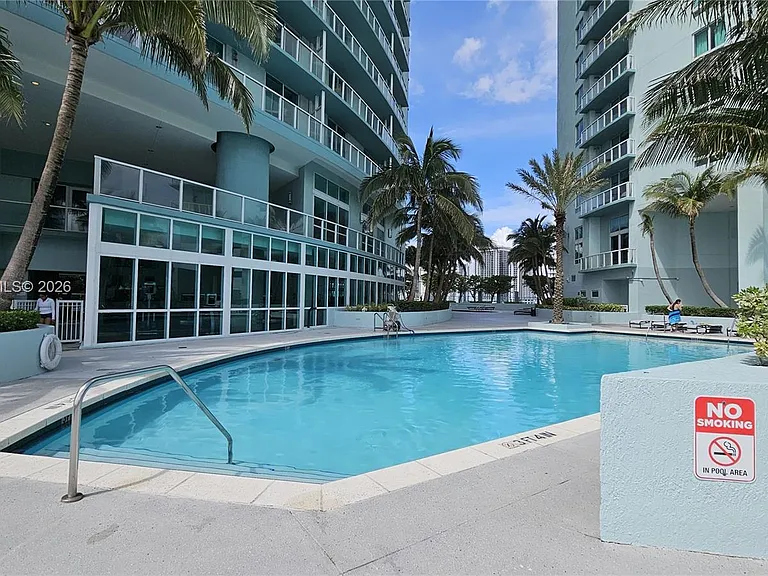 1900 N Bayshore Dr #3019 — Photo 20