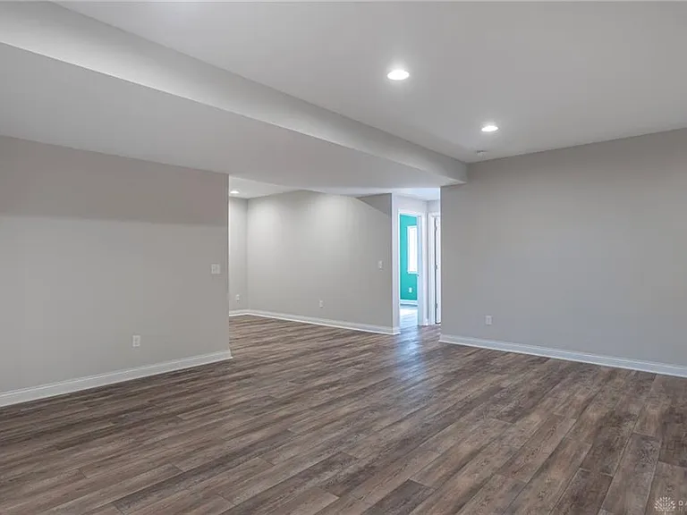 9501 Flatrock Dr — Photo 34