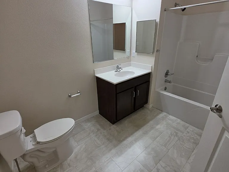 1415 Center Point Rd NE #209 — Photo 17