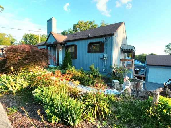3220 Ashley St, Kingsport, TN 37664