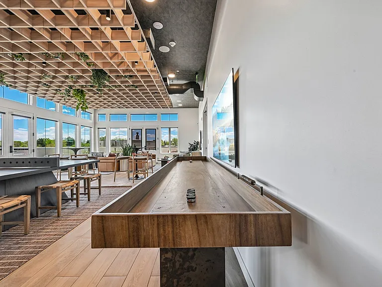 Ralston Commons — Photo 22