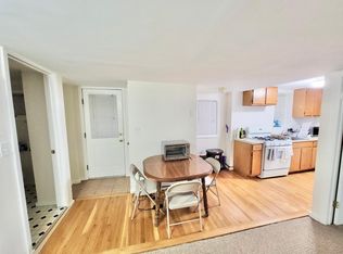 1494 Concord St APT 3, Framingham, MA 01701