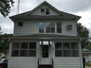 628 1/2 Adams St, Fort Atkinson, WI 53538