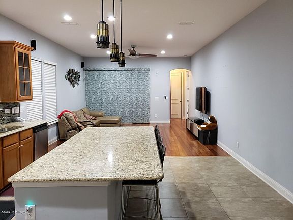 3rd image of 312 Sanctuary Dr