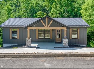 2138 Bluff Ridge Rd, Sevierville, TN 37876